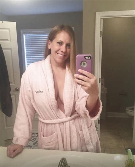 bathrobe reddit nude